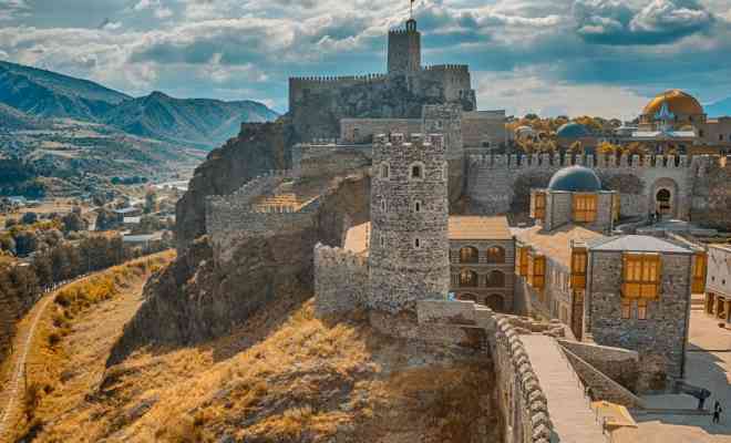 One-day Vardzia and Rabati Fortress Tour